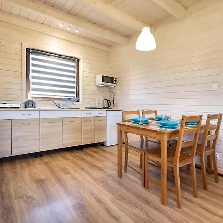 Holiday home Markowedomki,pl *